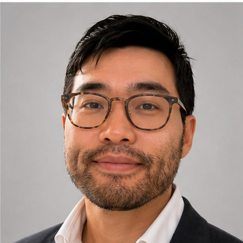 Portrait of Dr Alan Ng